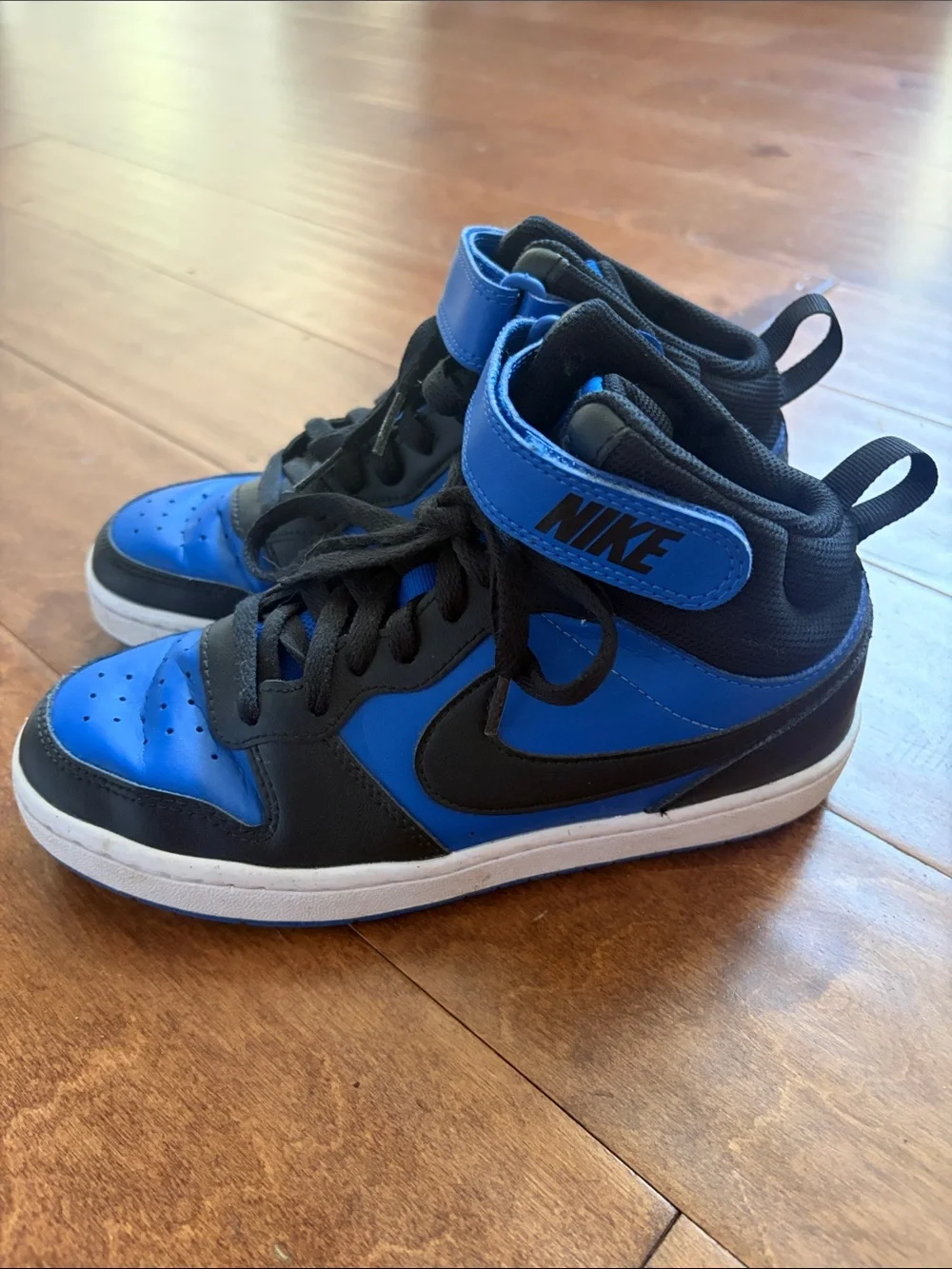 Nike Kids High-Top Sneakers in Blue and Black